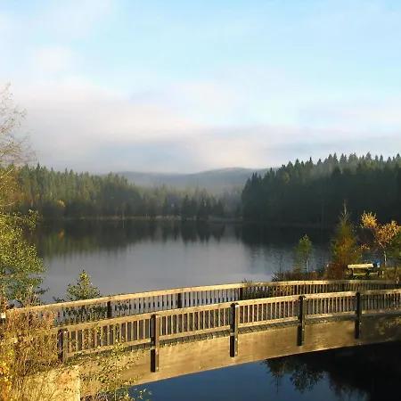 Cozy Holiday In With Lake Nearby Σπίτι διακοπών *